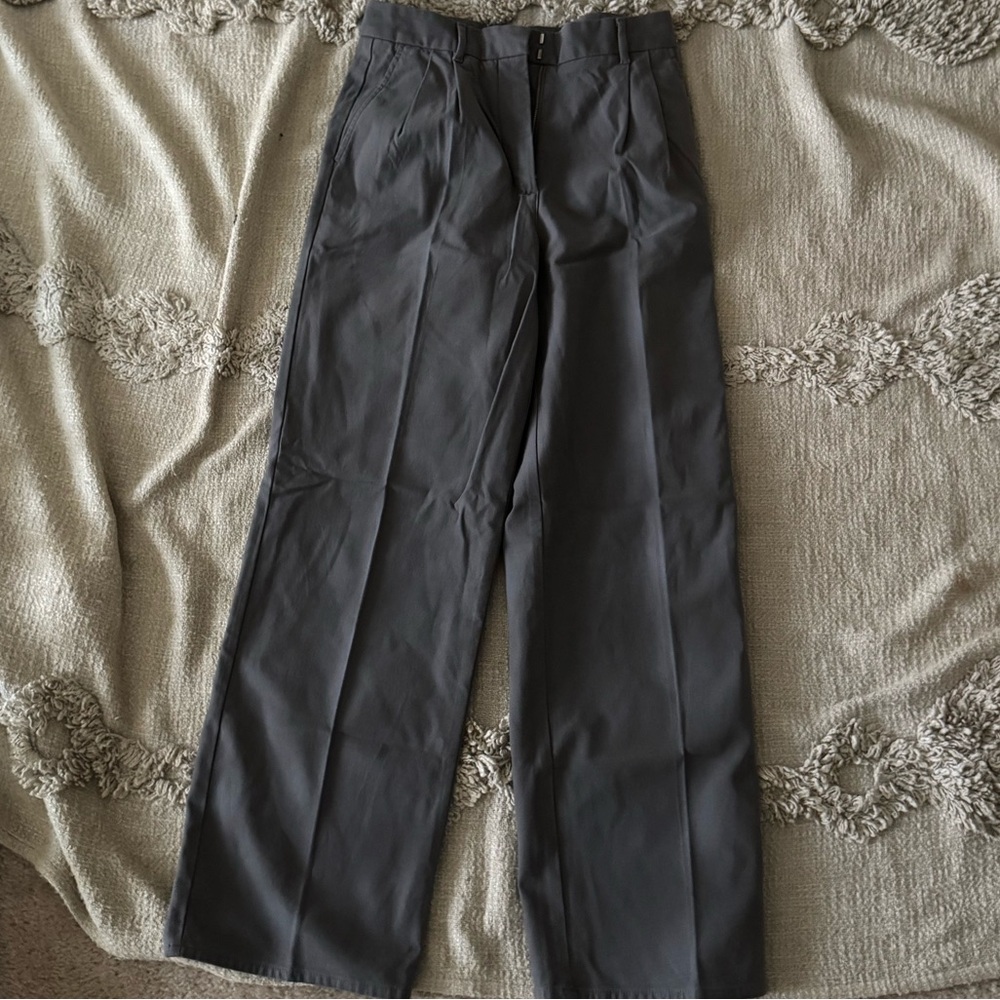 Aritzia Wilfred Grey Trousers